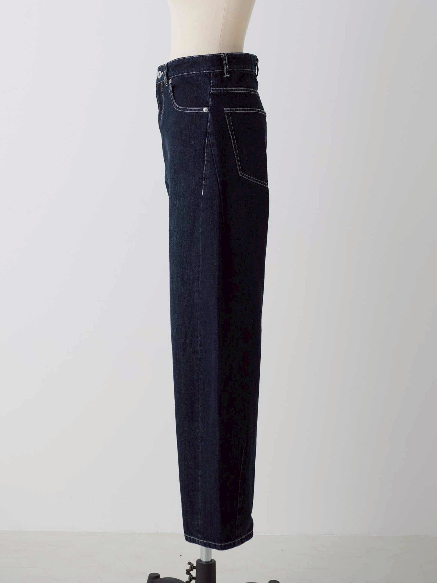 カーヴィーデニム Rem - ブラック｜Cygne(シーニュ) 公式サイト