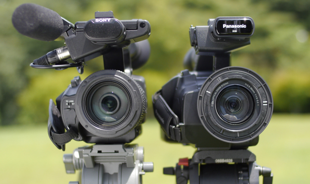 AG-AC160A Panasonic〜ハンドヘルドカメラとしての方向性