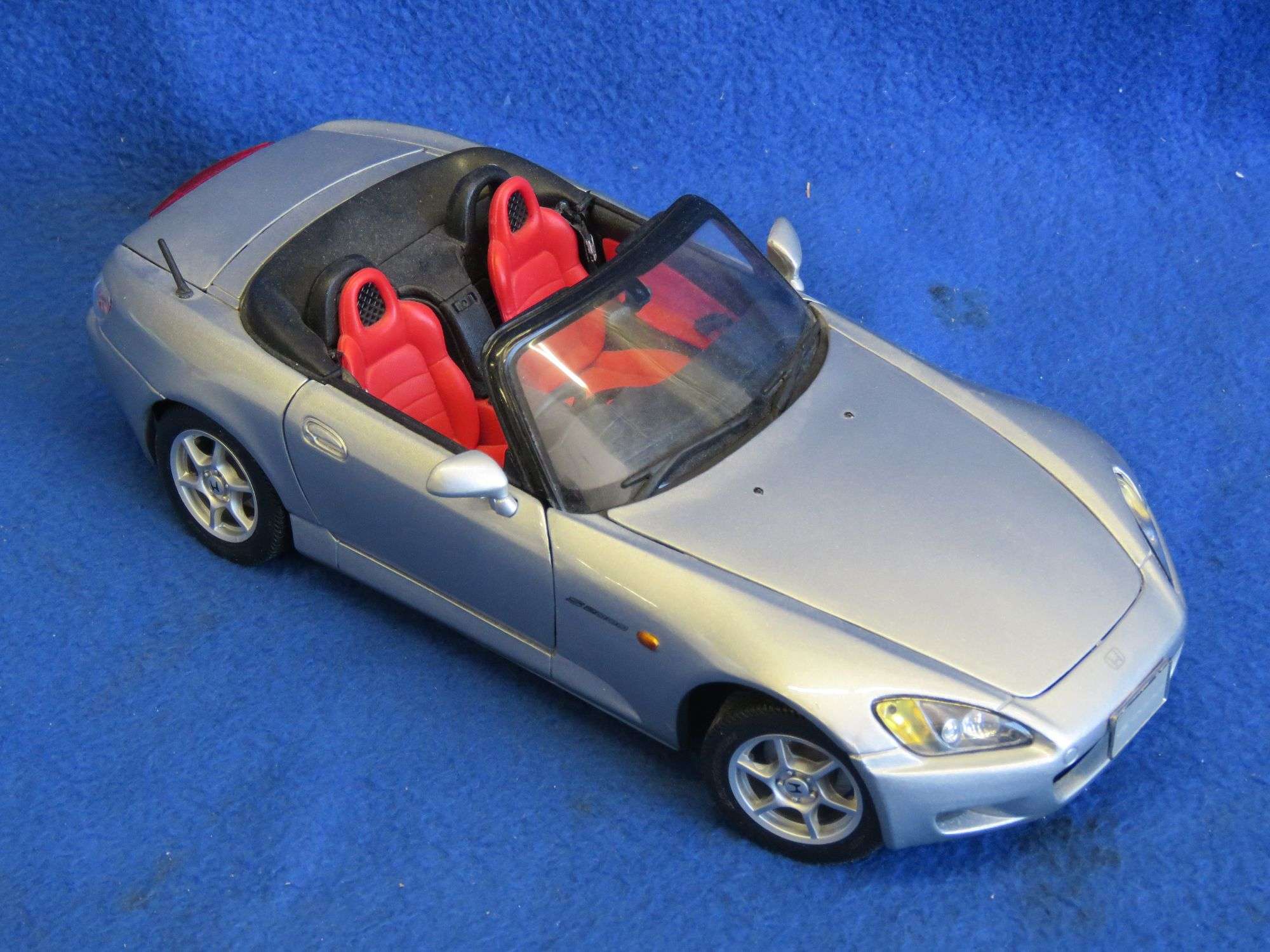 定番，得価 Maisto 1⁄18 マイスト ホンダ S2000 HONDA