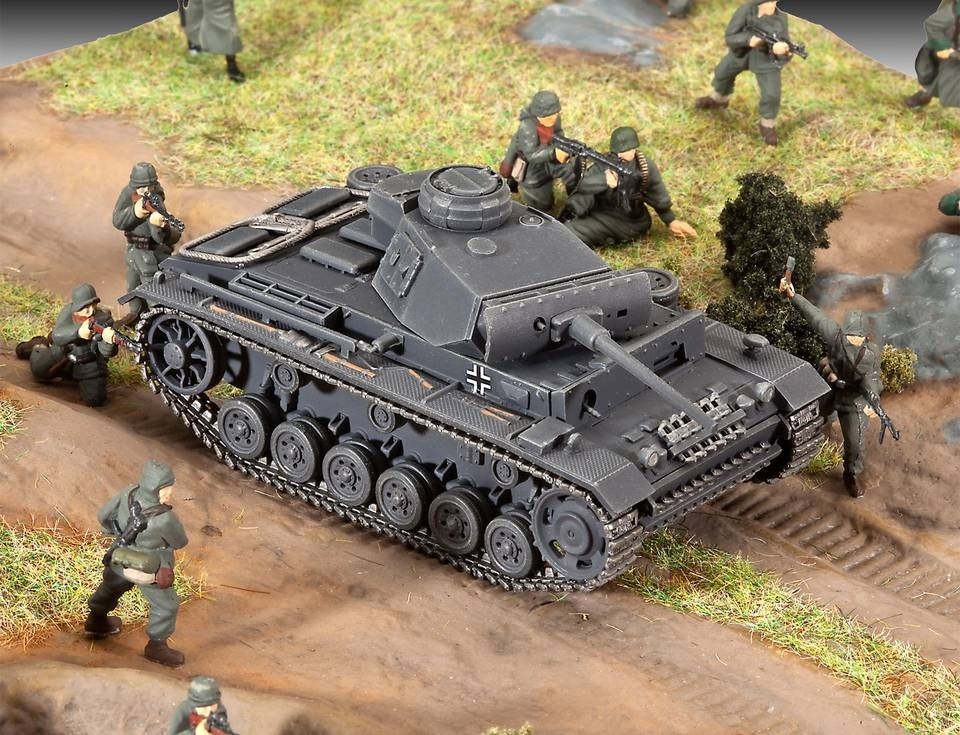 1/72 III 号戦車 & T-34 ジオラマセット - (株)ビーバーコーポレーション