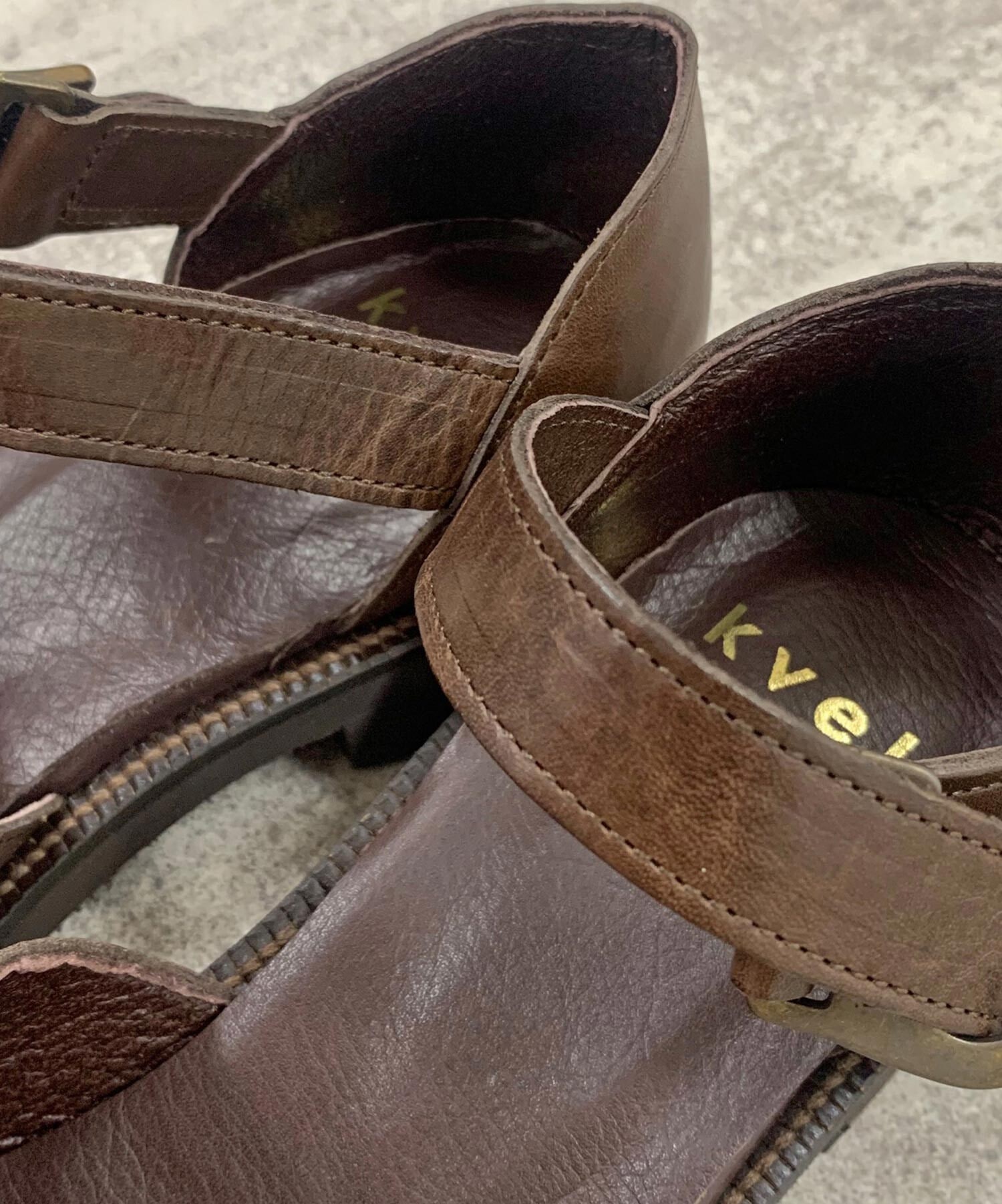 AMBIDEX Store △○レザー サンダル(23.5 クロ): bulle de savon