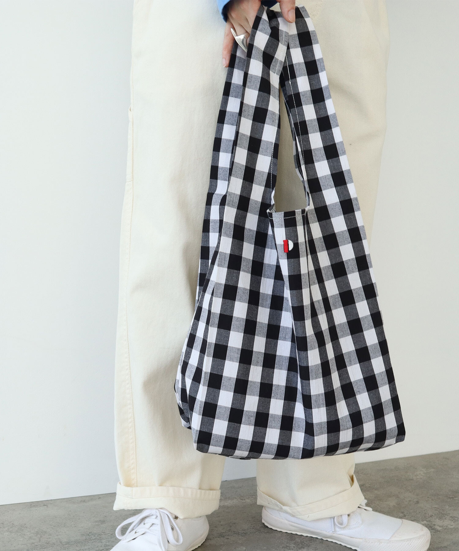 AMBIDEX Store ○ギンガムチェック P刺繍エコバッグ(F コン): PAR ICI