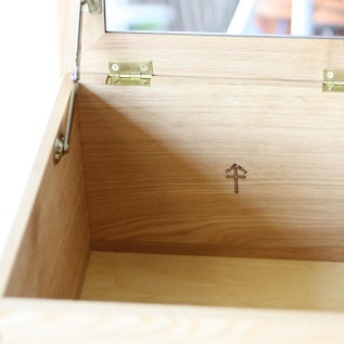 ならの化粧ボックス／倉敷意匠計画室（くらしきいしょうけいかくしつ