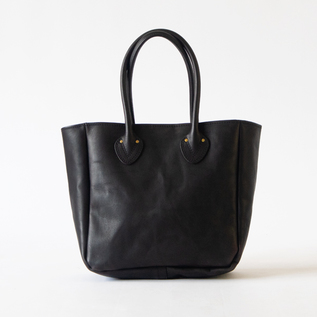 トートバッグ LEATHER OLD TOTE BAG MEDIUM／vasco（ヴァスコ）｜愛着