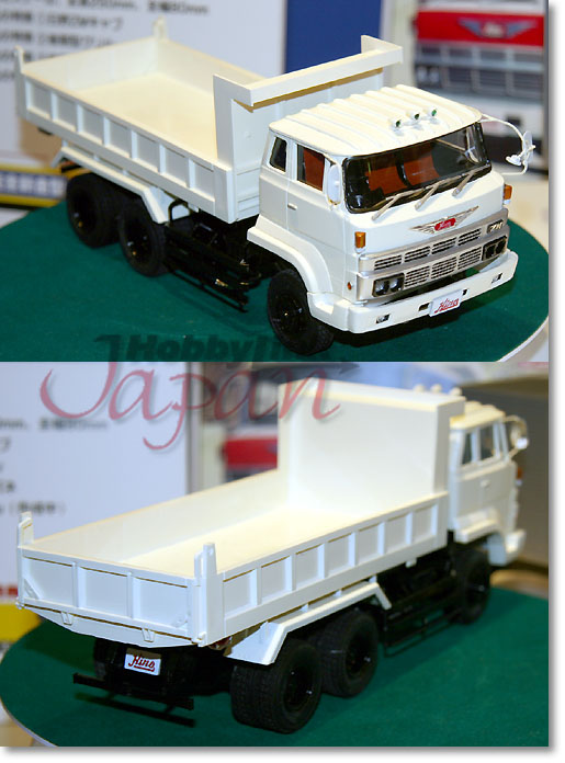 1/32 日野 ZMダンプ 後期型グリル | HLJ.co.jp