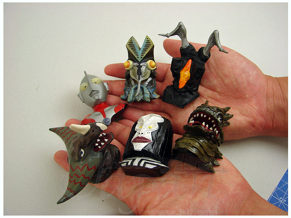 ウルトラマン リアルマスク マグネットコレクション 1Box 8pcs | HLJ.co.jp