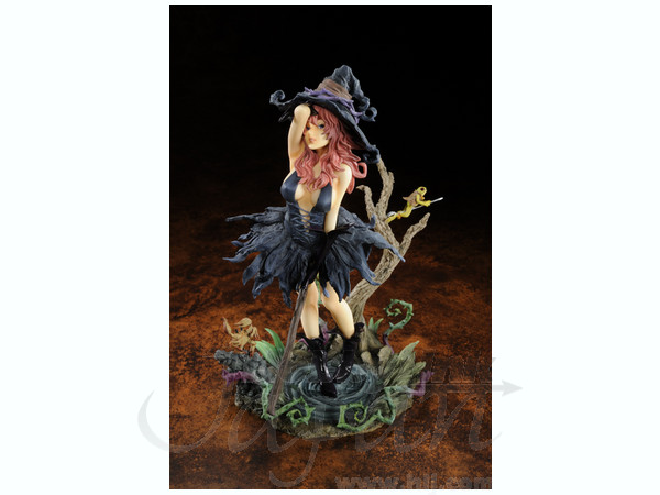 荊のジークリット (いばらのジークリット) PVC | HLJ.co.jp