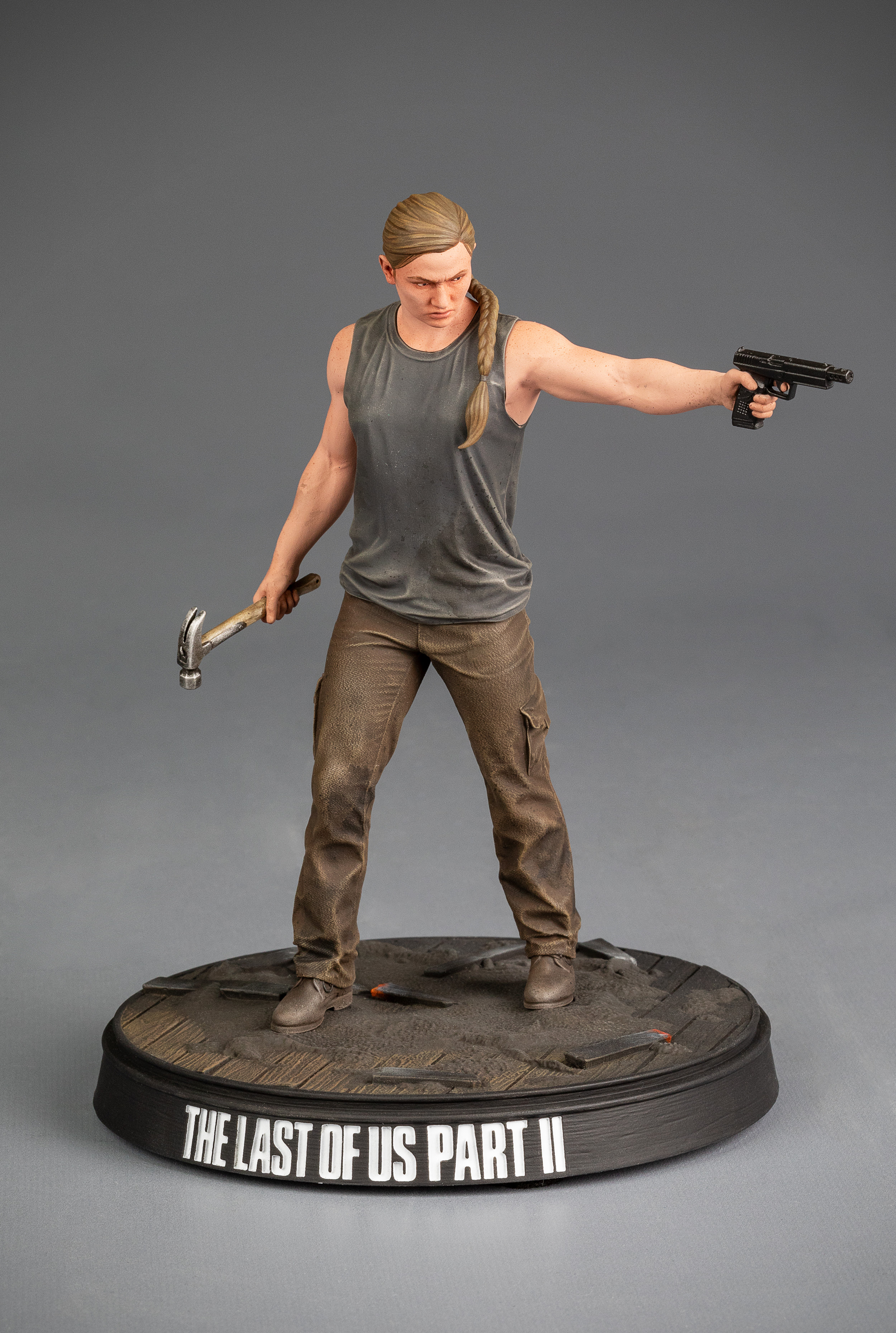 The Last of Us Part II: Joel and Abby Get New Figures from Dark