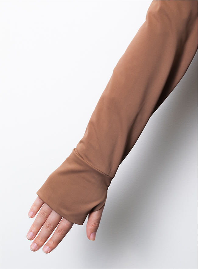 東原亜希 FORME 2024 フォルム ラッシュガード