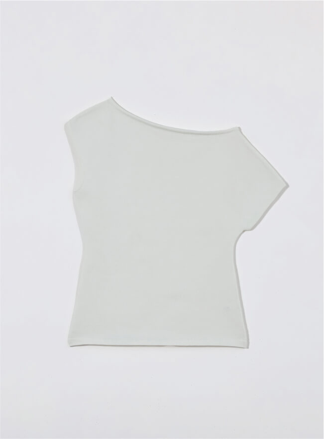 東原亜希 FORME 2025 SPRING OFF SHOULDER TOP