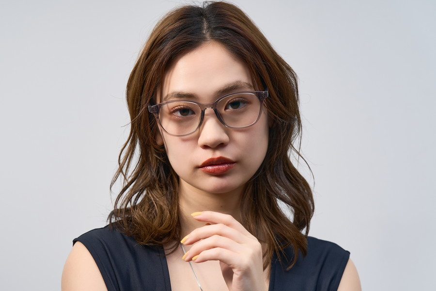 スペシャルプライス]TREND SUNGLASSES(度なし調光レンズ搭載)(WEB限定