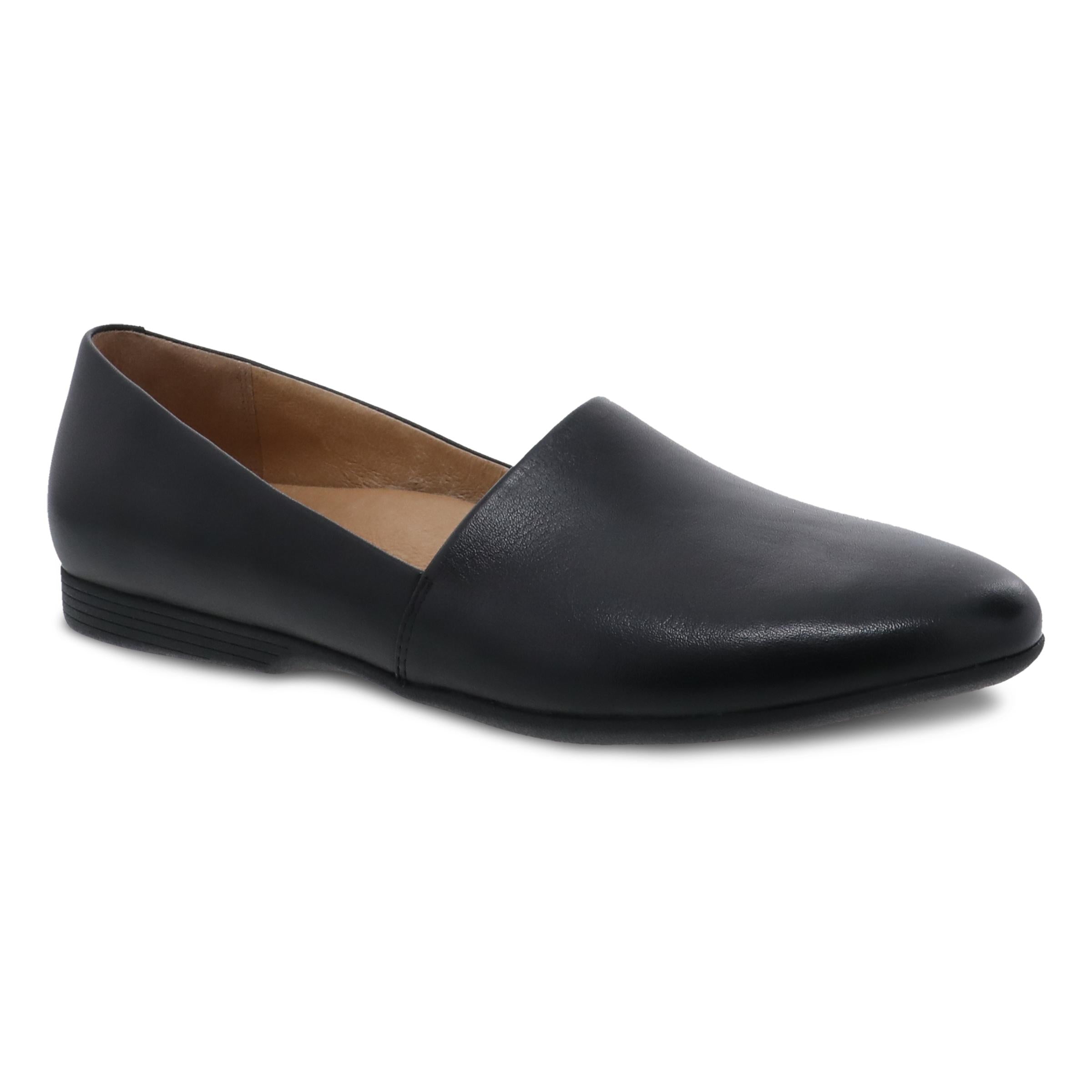 Larisa Wide Black Milled Nappa – Dansko
