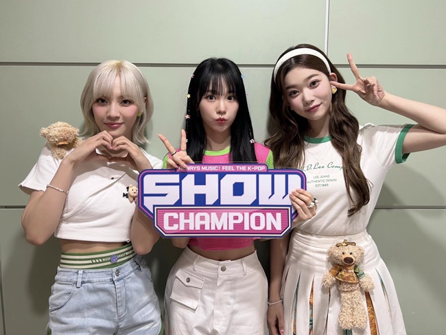 Billlieスア, ツキ, Woo!ah!ナナ -「ショーチャン」MC卒業へ - デバク