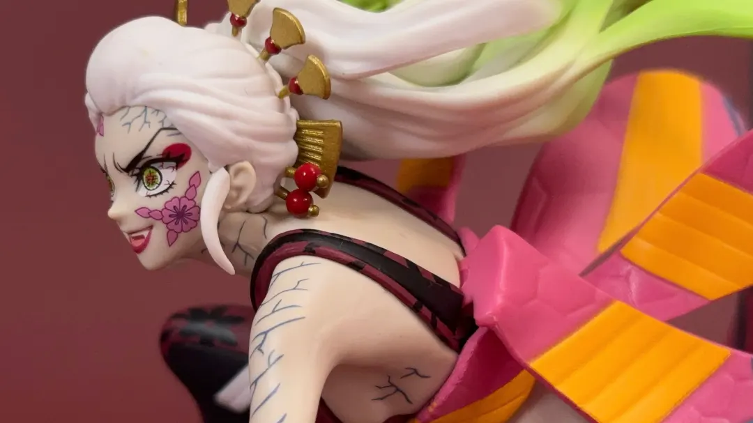 時々ボソッとロシア語でデレる隣のアーリャさん Desktop Cute