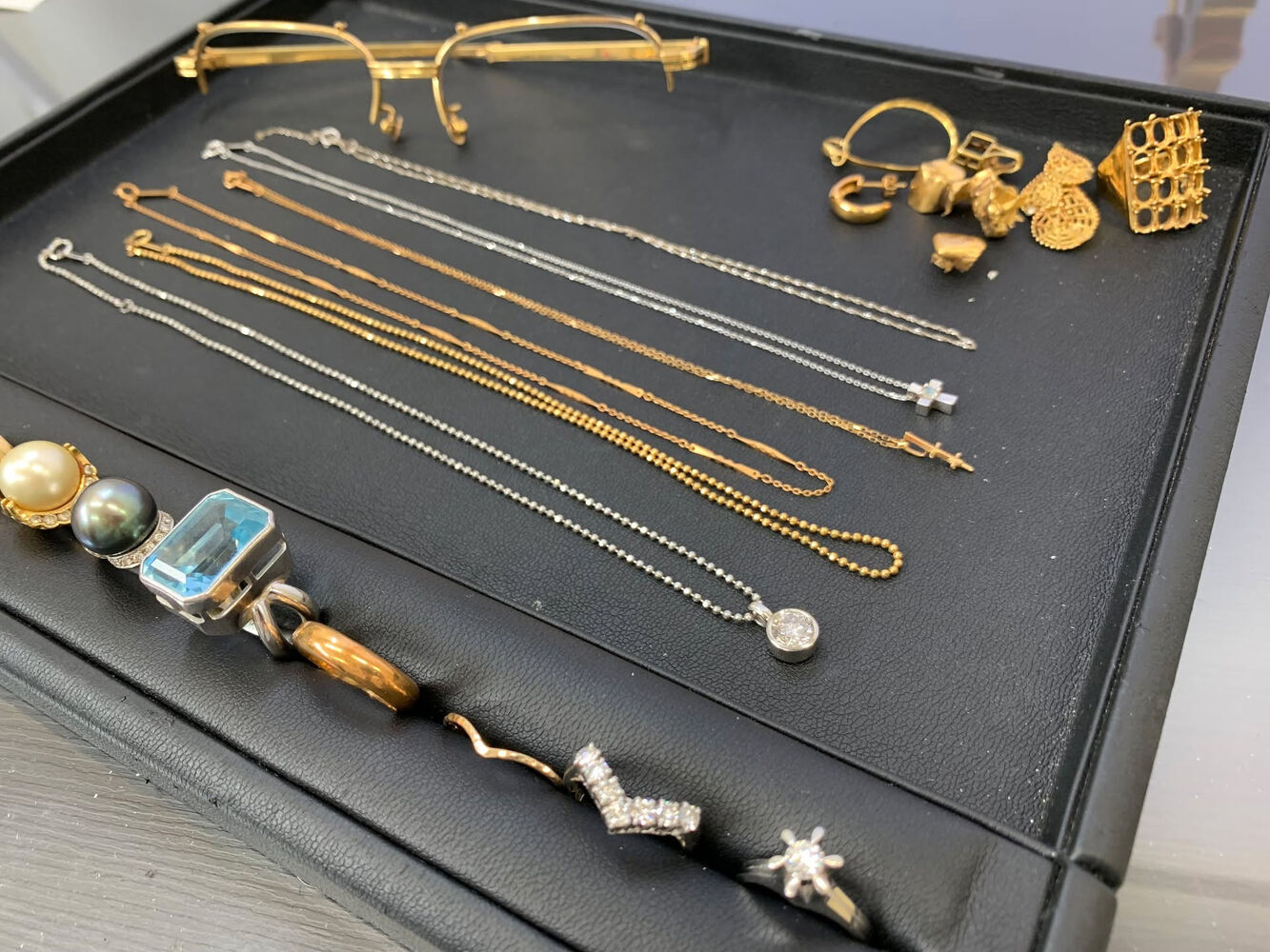 八街市、山武市、富里市近隣の顧客様から遺品整理で金、プラチナ