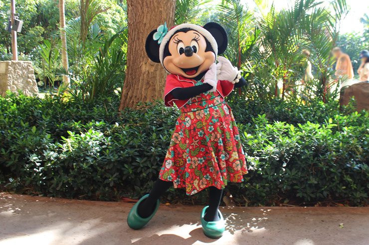 きらめく夢の世界へ！ホリデーシーズンのアウラニを紹介 | アロハ