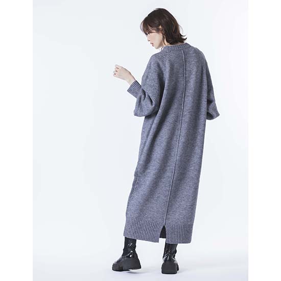 優待価格[1st]ボリューム袖ロングニットワンピース | KOBUNSHA SELECT
