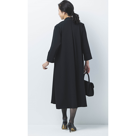 nineteenbloom color]【ウォッシャブル】ブラックフォーマルワンピース