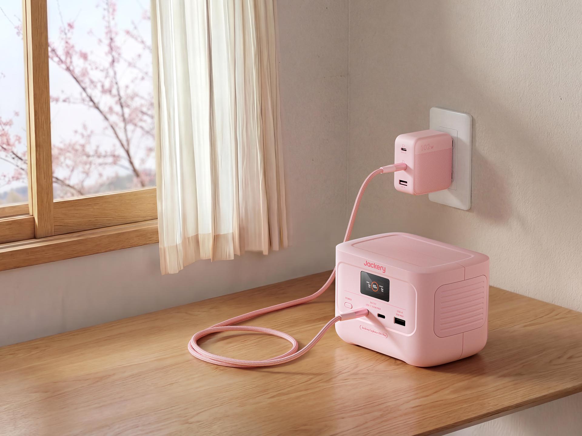 Jackeryの小型ポータブル電源に春限定色「チェリーブロッサム