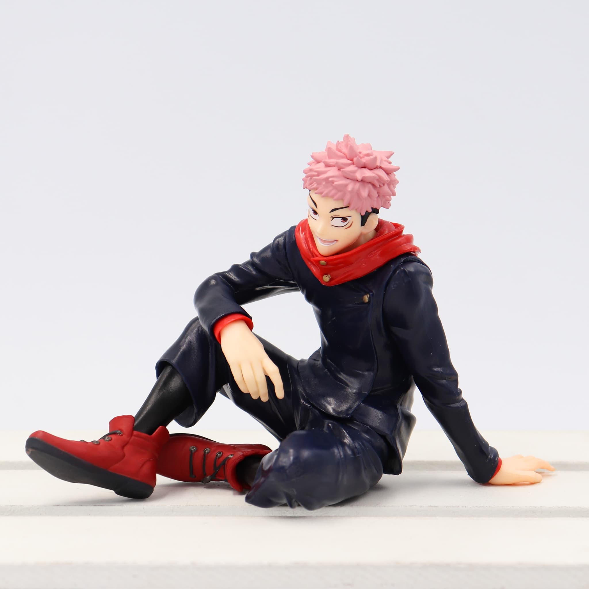 呪術廻戦』虎杖悠仁ぬーどるストッパーフィギュアに｜オンライン