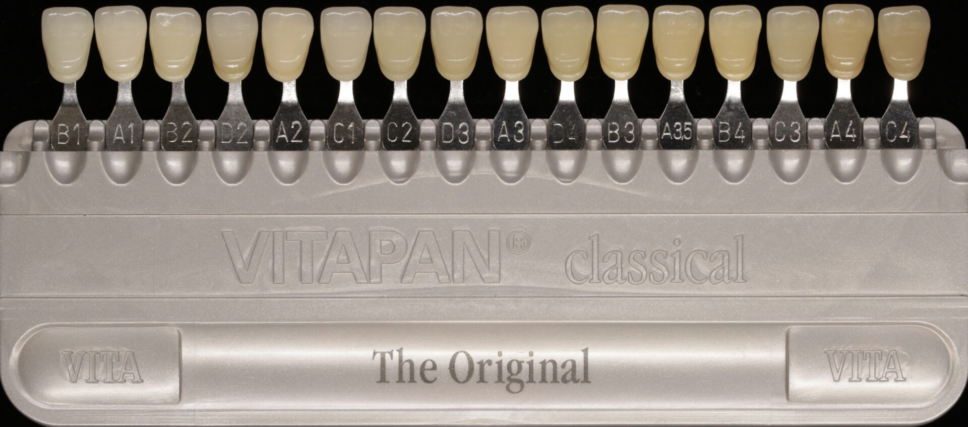 色見本：シェードガイド | Dental Blue Ocean 早川丸