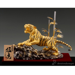 送料無料】 純金 竹に虎 1000g / 光則（金工芸） 高級 コレクション
