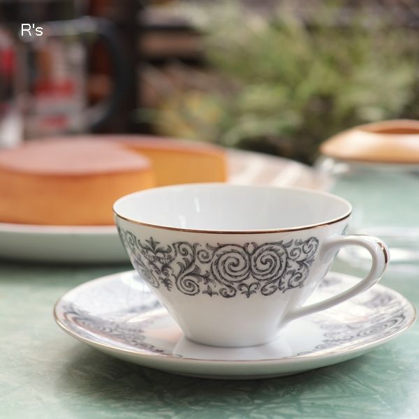 ノリタケ ティーカップ＆ソーサー レトロ柄 モノトーン 未使用品（コ