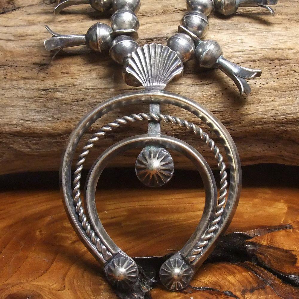 ビンテージシルバー800ナバホ 特大 スカッシュブロッサム ナジャ