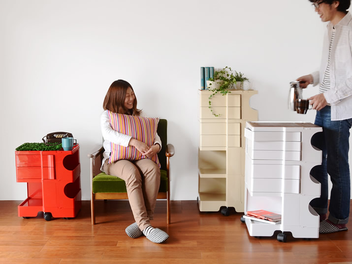 2025年限定》ボビーワゴン 3段5トレイ ダスティピンク | インテリア