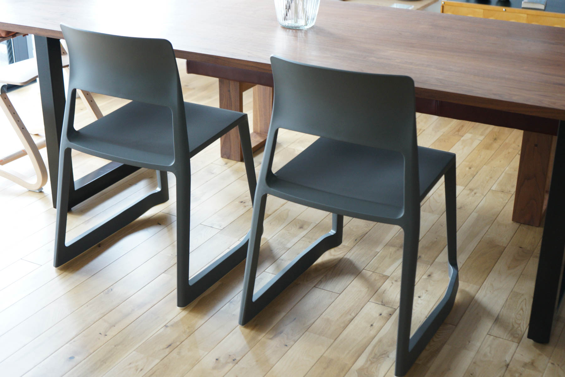 Vitra（ヴィトラ） ティプトン（Tip Ton）RE | インテリアショップvanilla