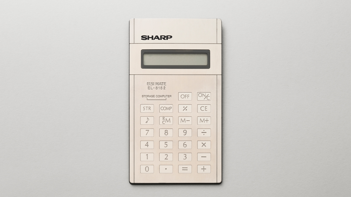 1979年(昭和54年) 超薄型カード電卓「EL-8152」 | Design Column