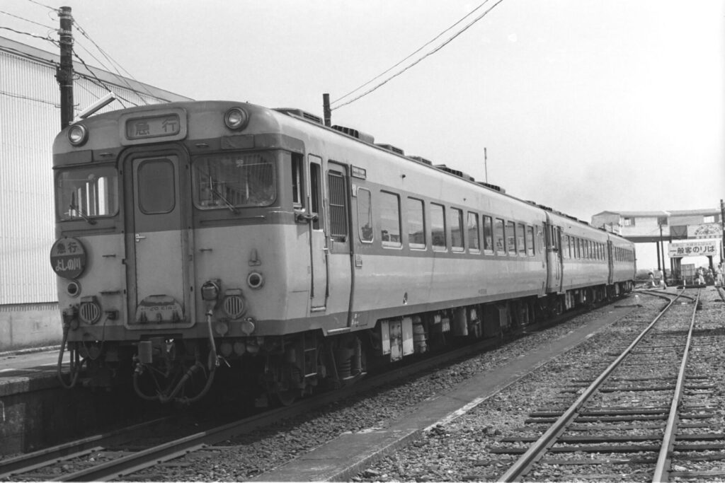 廃線 小松島線（小松島・小松島港） | 国鉄 四国のDF50 1980年代の写真から