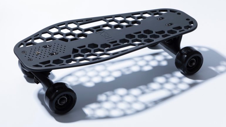 乗りやすくて持ち運びやすい！移動に特化したmonoto designの新感覚