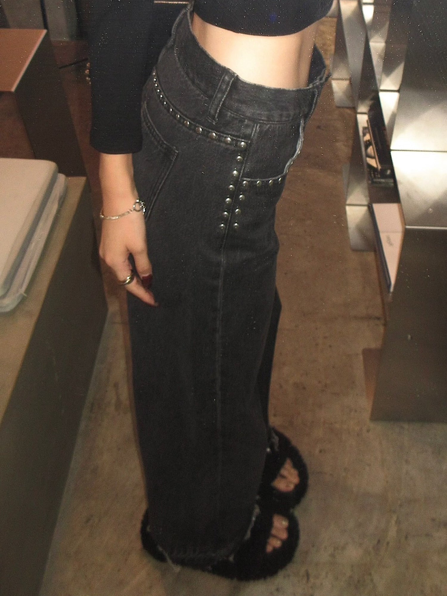 パンツ DIANTE RIVET DESIGN LOOSE DENIM Rivet design loose denim