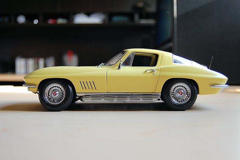 REVIEW: Exoto Chevrolet Corvette Sting Ray 327 L79