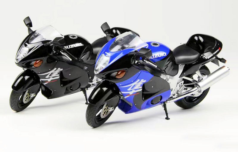 LCD Model 1:12 Suzuki GSX-1300R Hayabusa! • DiecastSociety.com