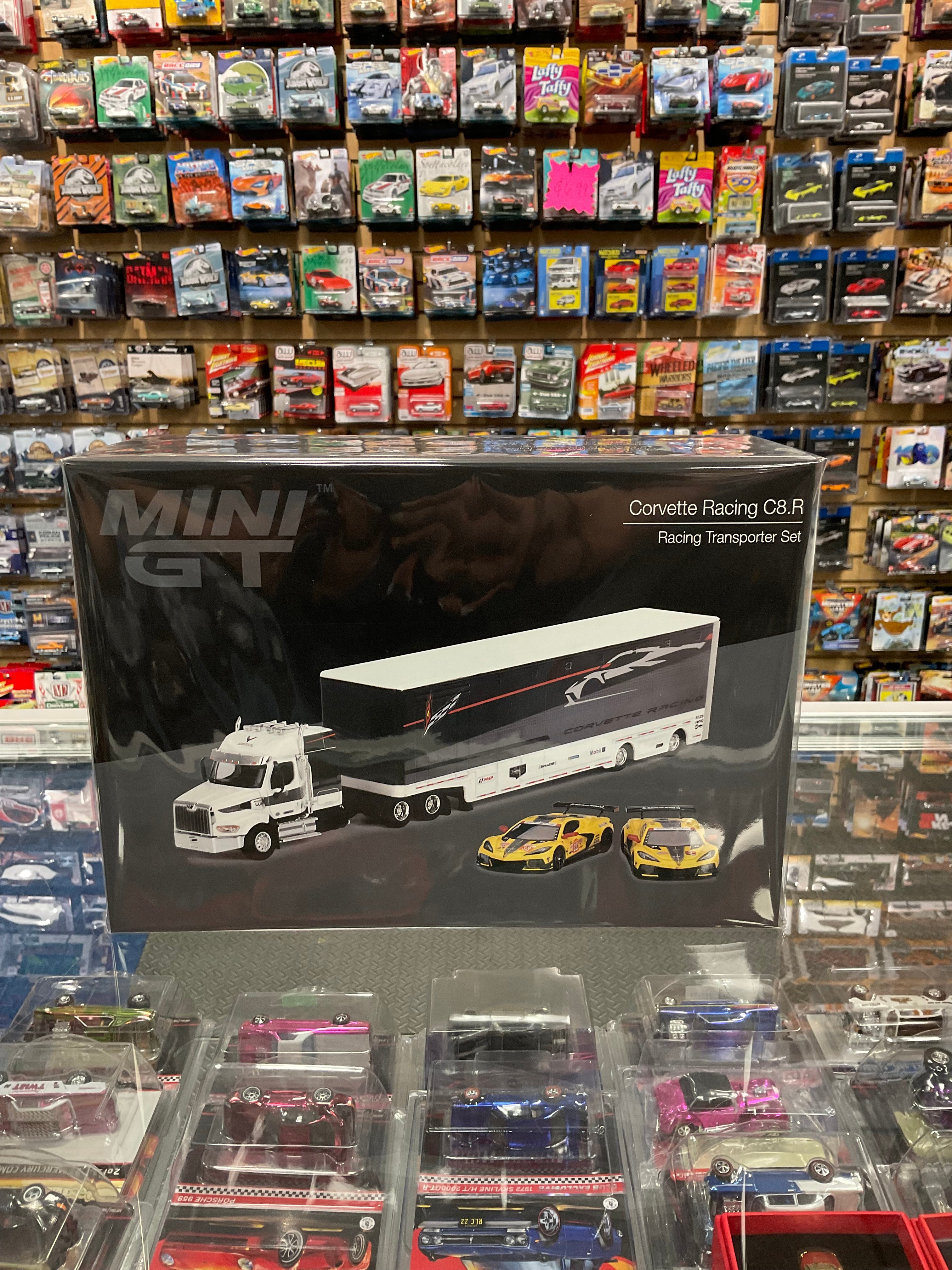MiniGT Corvette Racing C8.R Racing Transport Set – Diecastz