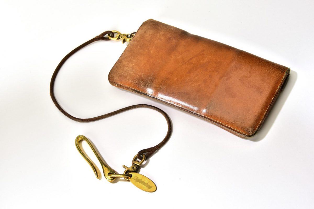 現在発売中のLightning8月号を買うと、特製「真鍮製キーフック」が