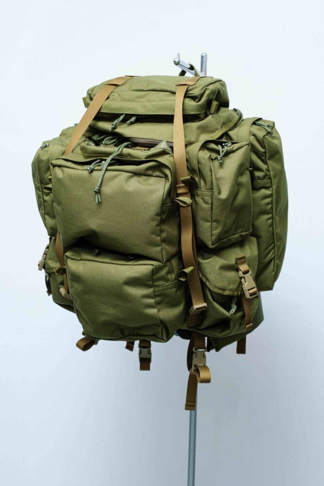 軍物の本場沖縄で見つけた、タフなミリタリープロダクツ5選。 | Dig