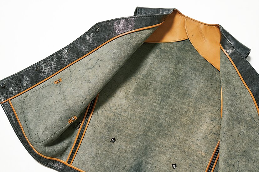 俺専用のオーダー革ベスト、完成。「GOLDEN RATIO MFG.CO.」のレザー