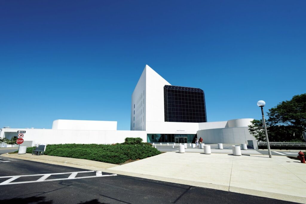 世界で最もケネディを知ることができる場所へ行ってきた | Dig-it