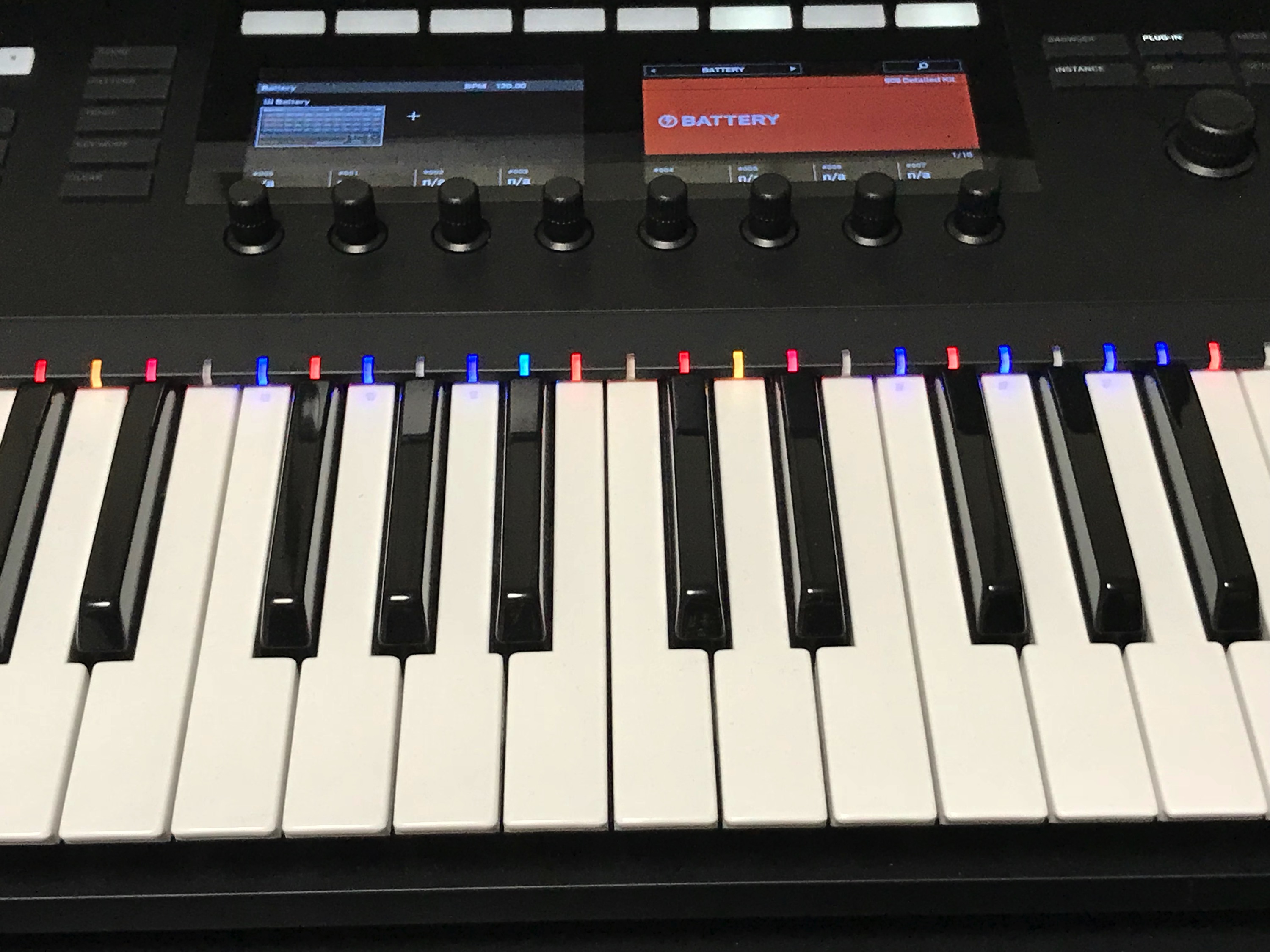 超便利！komplete kontrol S49 Mk2を使ってみて！