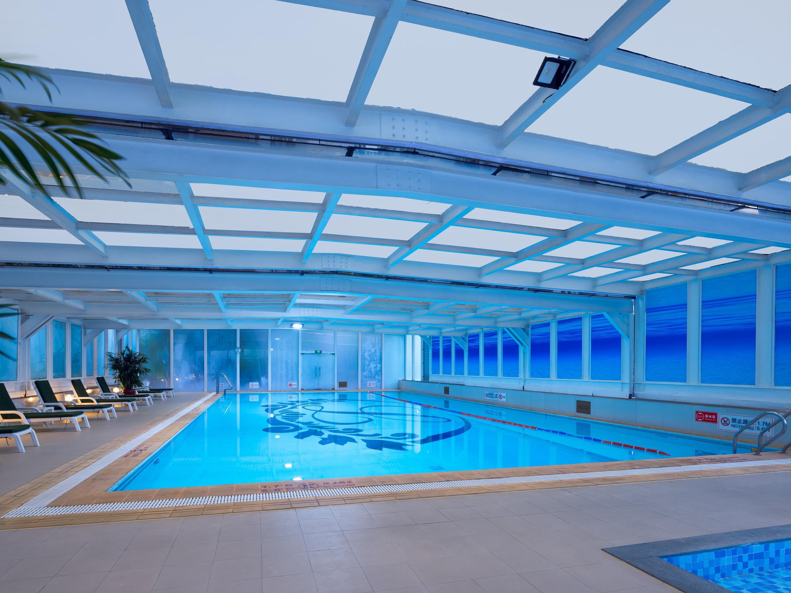 羅湖深センのビジネスホテル | Crowne Plaza Hotel&Suites Landmark