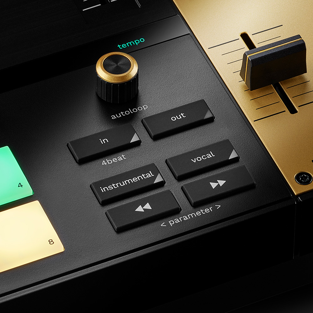 DJControl Inpulse T7 Premium Edition - Dirigent | ディリゲント