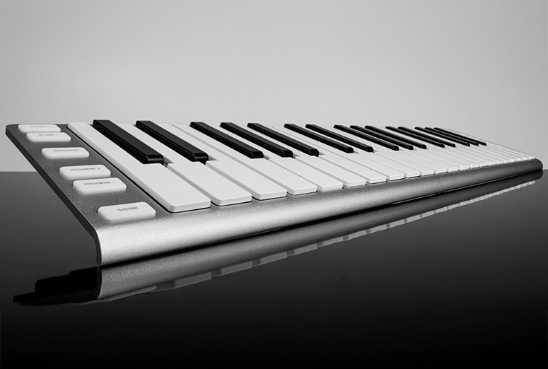 Xkey Air 37 - Dirigent | ディリゲント