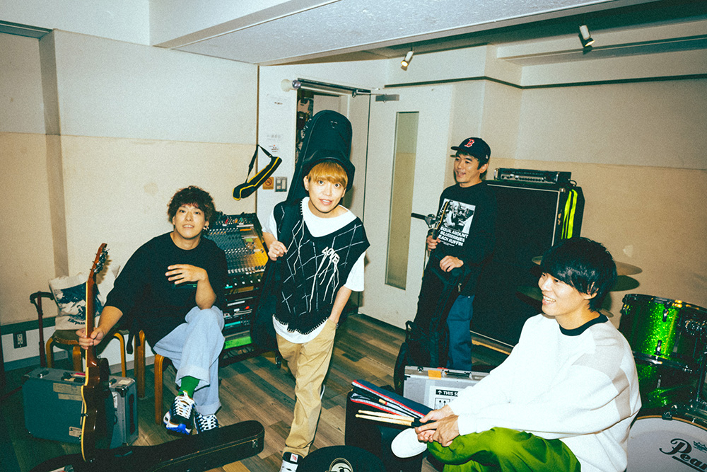 04 Limited Sazabys、結成15周年記念となる日本武道館ワンマン2DAYS