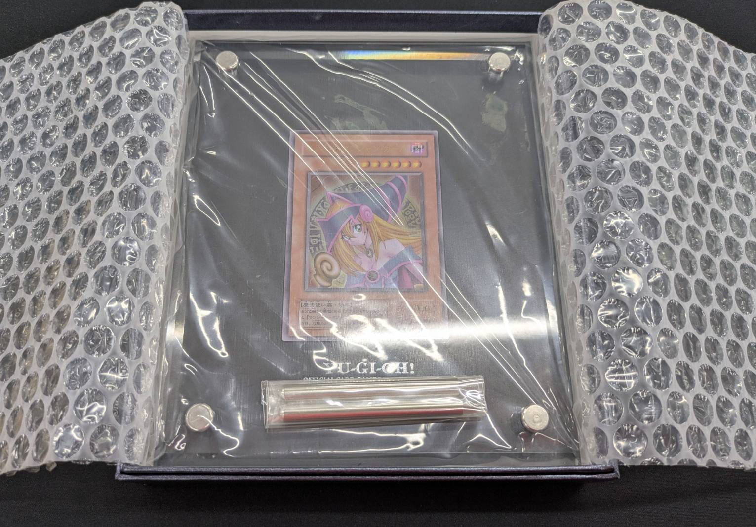 遊戯王 ブラックマジシャンガ－ル ステンレス 未開封 極美品 封筒 納品書