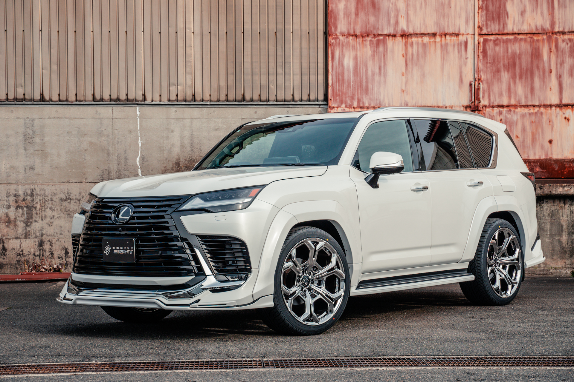 DOUBLE EIGHT レクサス LX600/LX700 モデリスタ用ボディキット