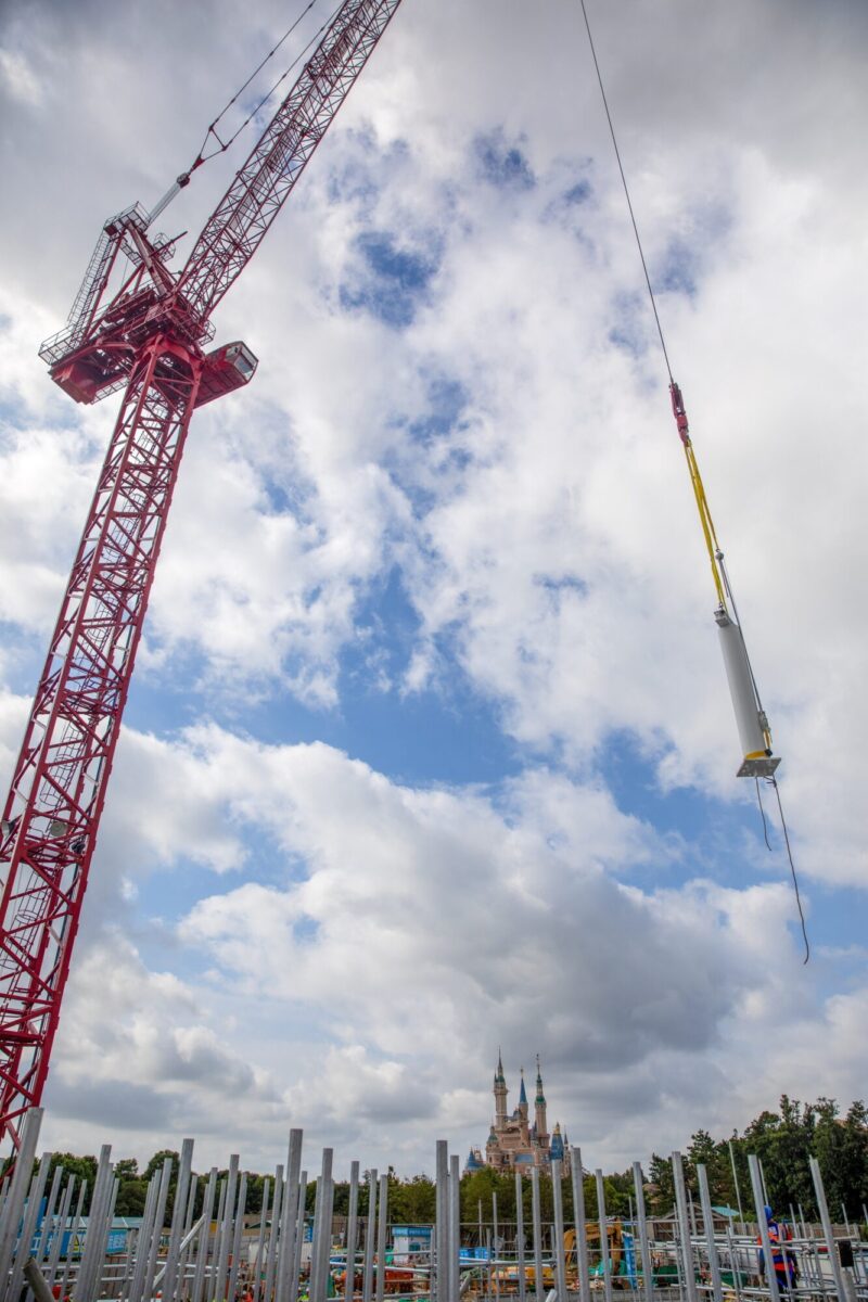 上海ディズニーリゾート “スパイダーマン”ローラーコースター最初の