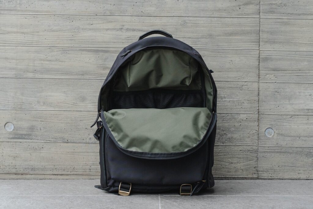 1月18日13時 販売開始】カジュアルなのに高機能。オンオフ使える2階